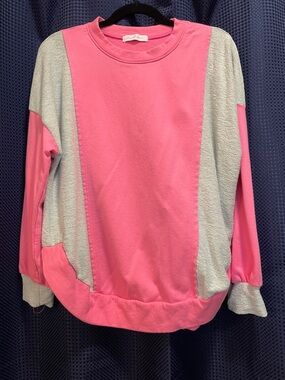 Ces Femme Pink and Light Grey Colorblock Sweatshirt